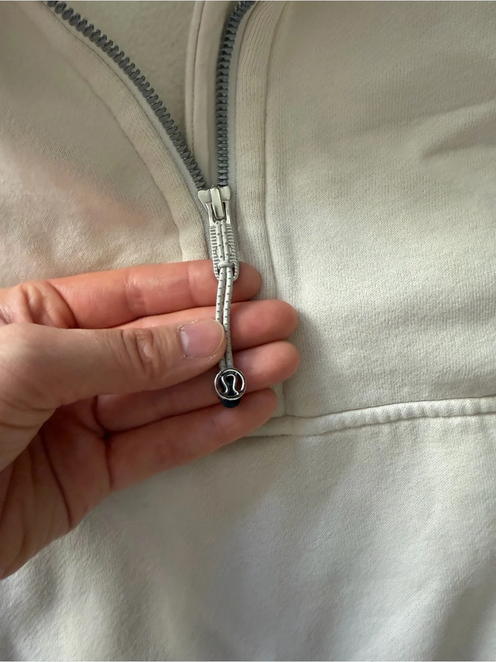 Lululemon Scuba Oversized Half-Zip Hoodie in Bone, Size M/L - Picture 5 of 6